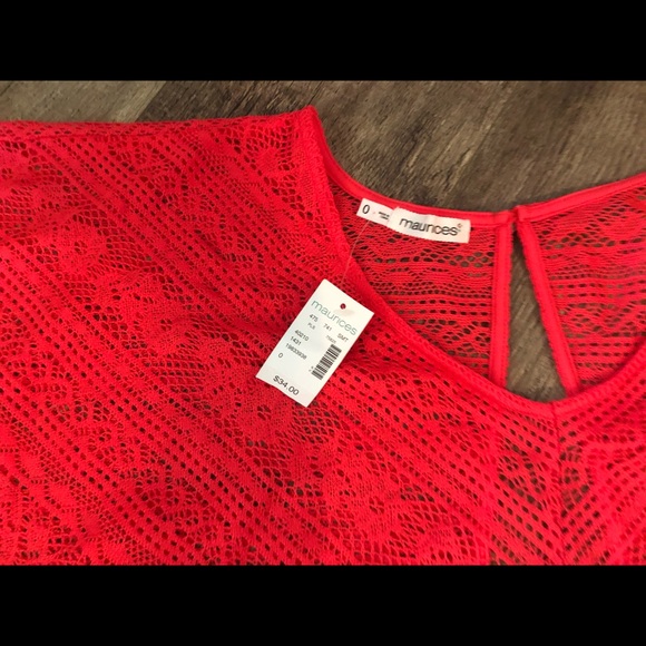 Coral Crochet Blouse - Picture 2 of 3